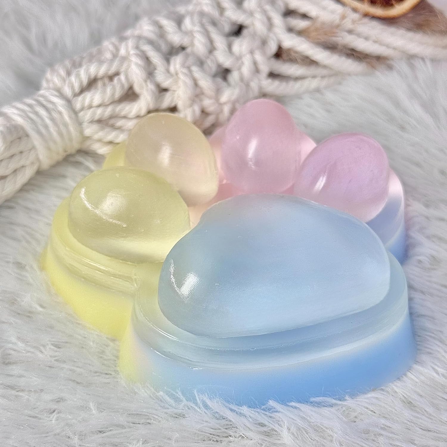 Big Taba Squishy Cat Paw